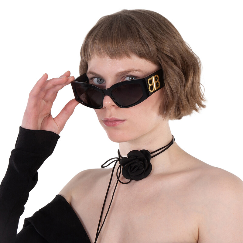 Balenciaga Gray Cat Eye Ladies Sunglasses BB0321S 002 57  display picture 3
