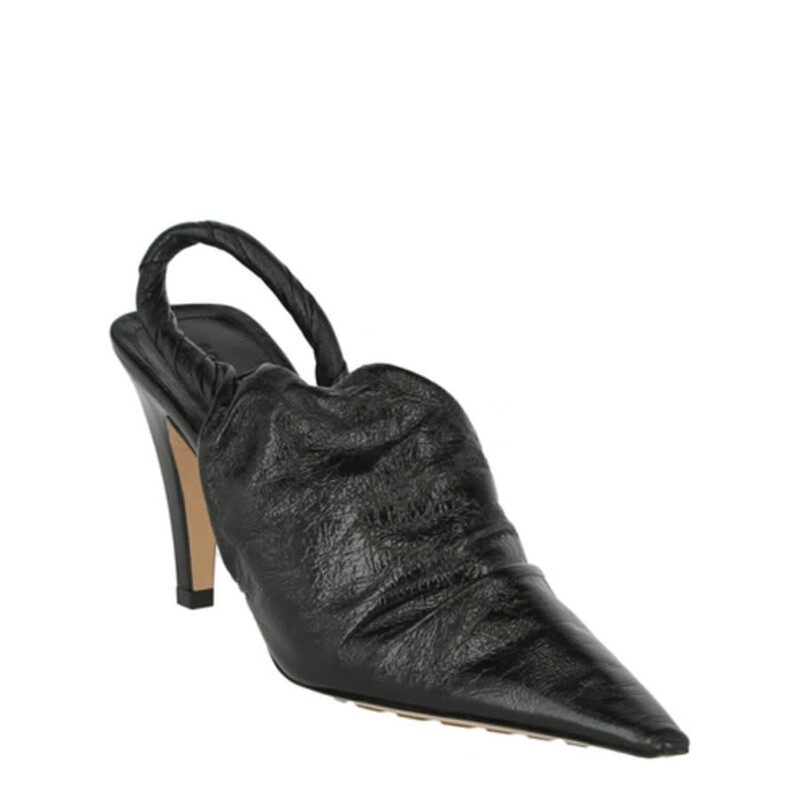Bottega Veneta Bv Point Leather Pumps, Size 5 630183VBP101000