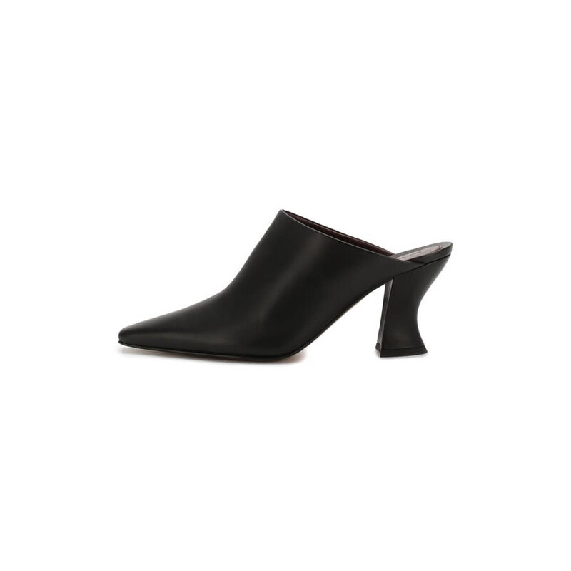 Bottega Veneta Chunky-Heel Almond-Toe Mules 608838VBSD01000