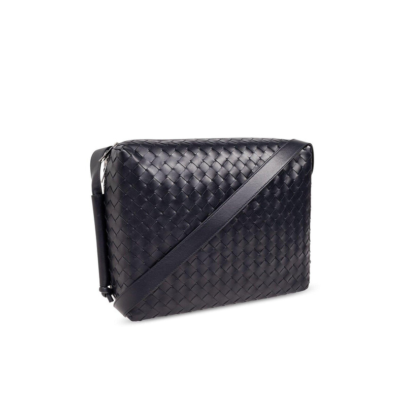 Bottega Veneta Intrecciato Zipped Shoulder Bag 776502V2HL18838