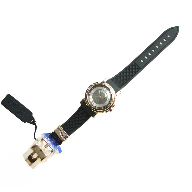BLACKCOBRA　腕時計　ブレスウォッチ　ブレスレット Breguet Marine Automatic Black Dial Men's Watch 5817BR/Z2/5Z8