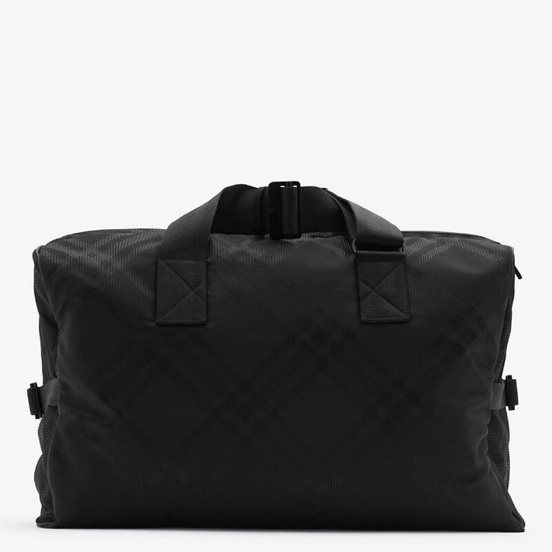 Burberryバッグ Burberry Black Check Jacquard Weekend Bag 8083440 5045705303563
