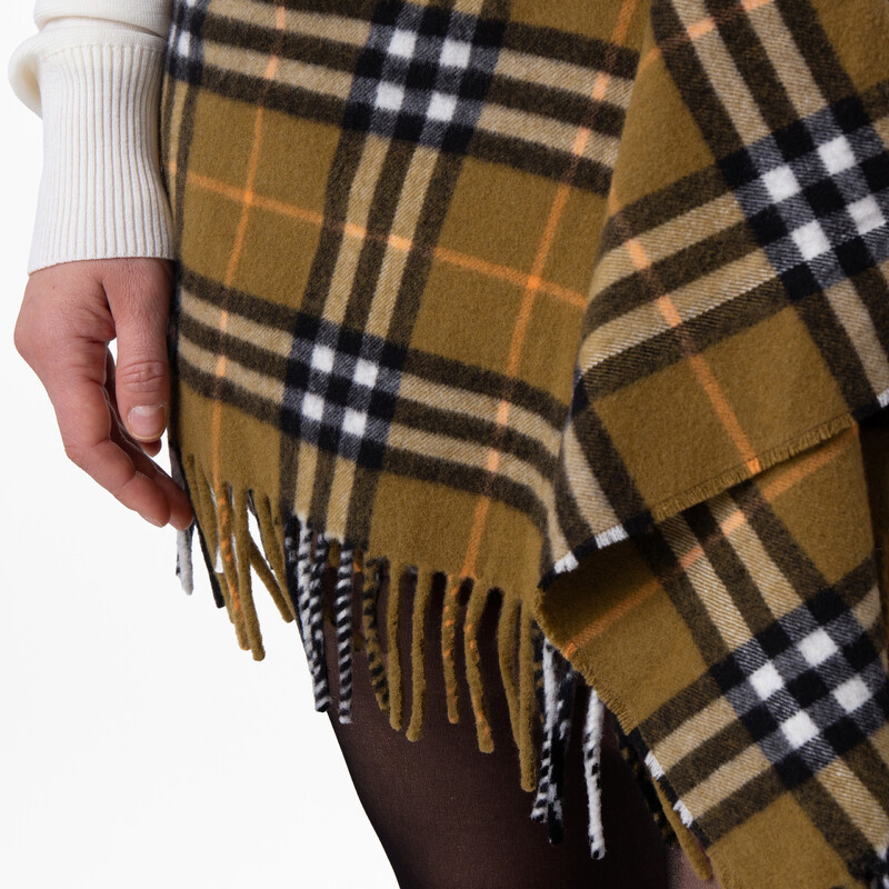 Burberry Check Fringed Mini Scarf Skirt, Size X-Small 8099716