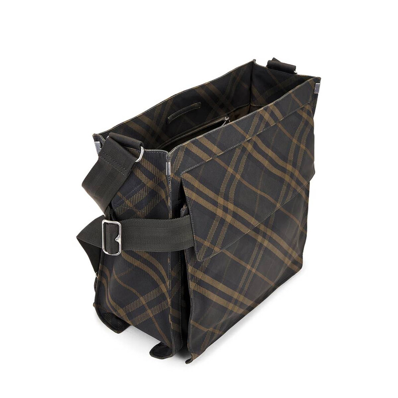 Burberry Check In Shadow Trench Tote Bag 8098544 5045707705433