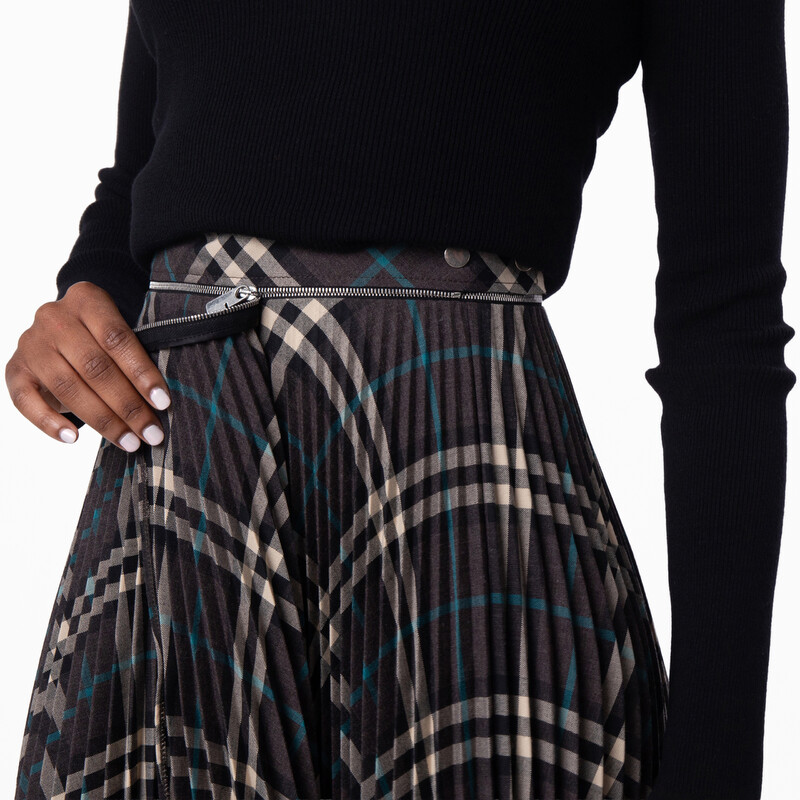 Burberry Check Pleated Midi Skirt, Brand Size 4 ( US Size 2