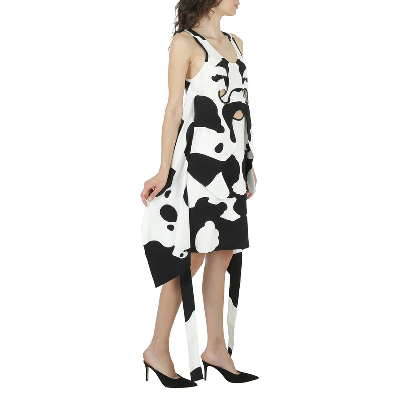 winter sweater dresses Hurry! These Sweater Dresses Are Trending for Winter main image 0