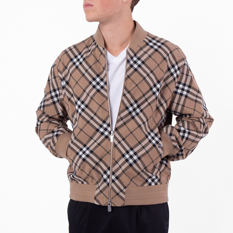 Burberry Ered Harrington Check Jacket, Size Medium 8092963