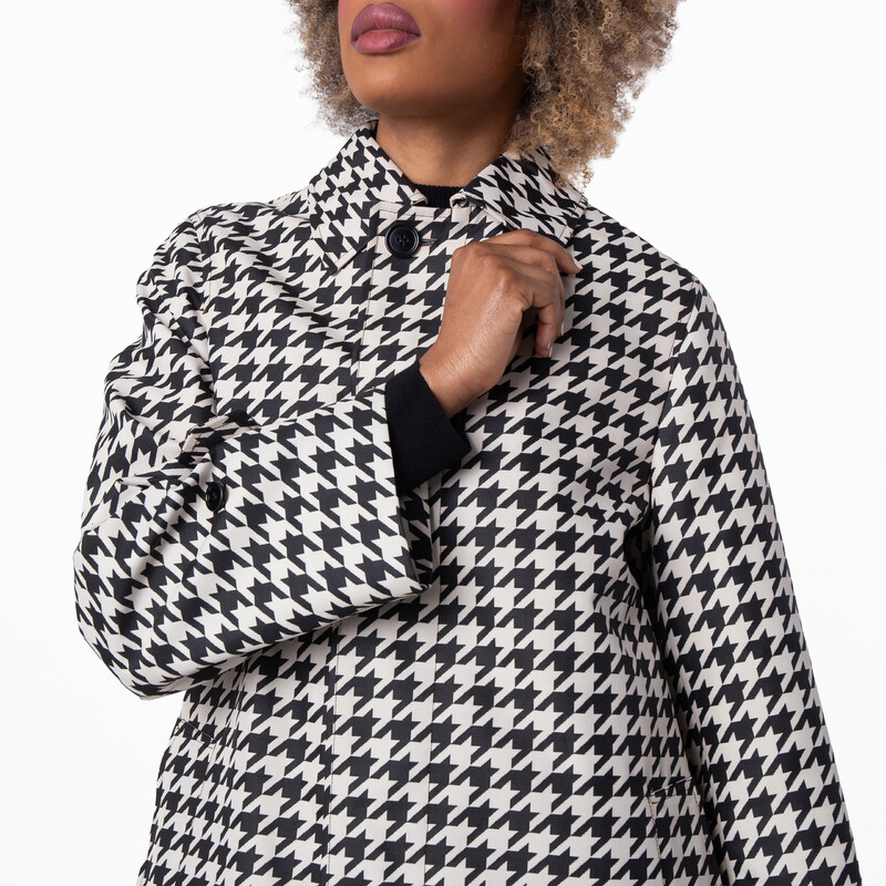 Burberry Houndstooth-Print Twill Car Coat, Brand Size 6 ( US Size
