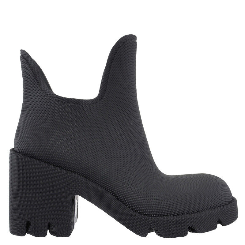 Burberry Marsh Round-Toe Ankle Rain Boots, Brand Size 35 ( US Size