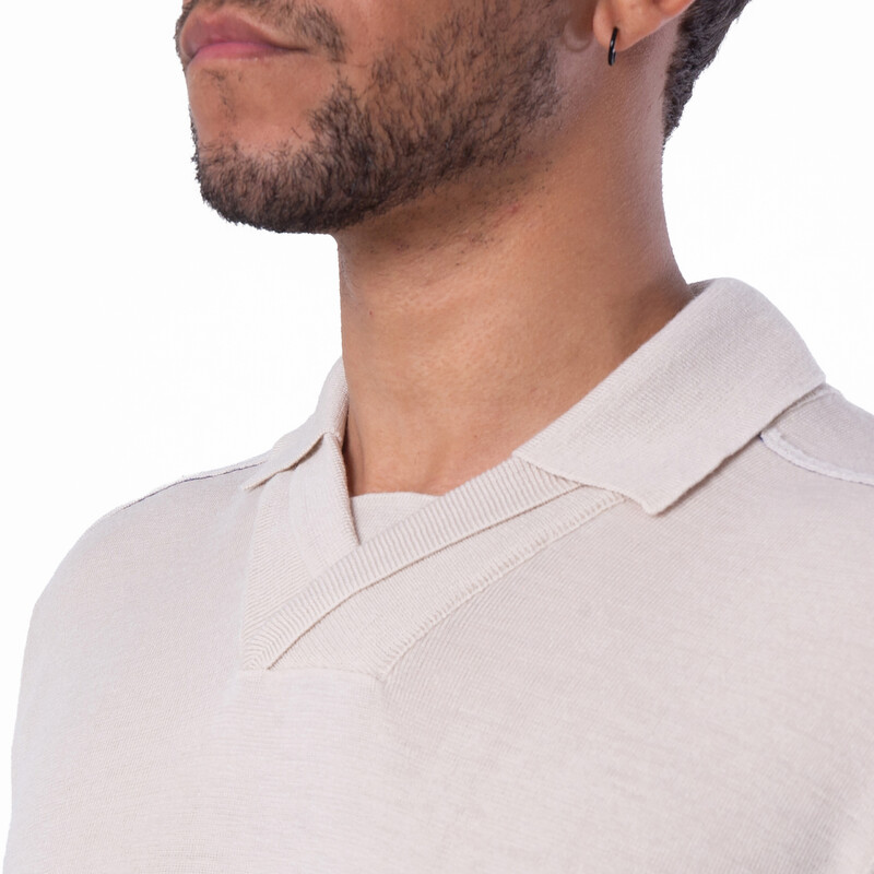 Burberry V-Neck Wool Polo Shirt, Size Large 8083181 - Clothing