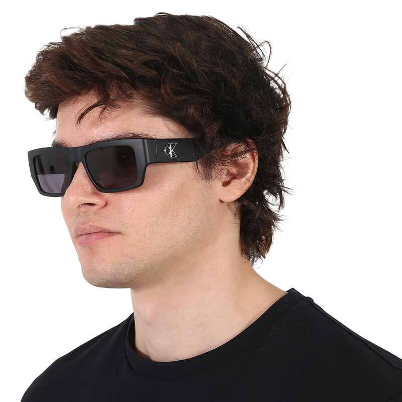 Calvin Klein Grey Rectangular Unisex Sunglasses CKJ22635S  display picture 3