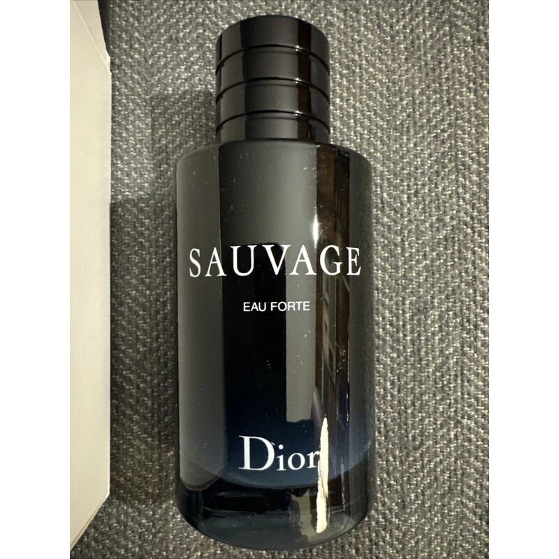 Dior Christian Dior Men's Sauvage Eau Forte 3.4 oz (Tester Dior Christian Dior Men's Sauvage Eau Forte 3.4 oz (Tester