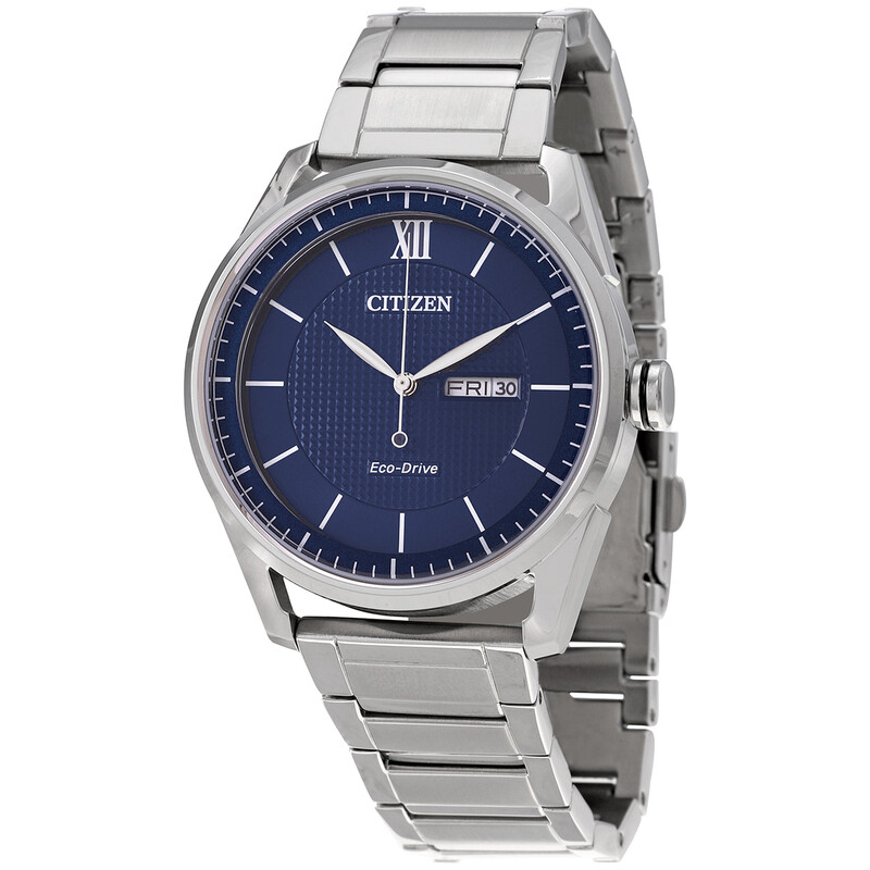 Citizen Men's Classic Eco-Drive Watch with 3-Hand Day & Date (Silver-Tone Case & Bracelet)