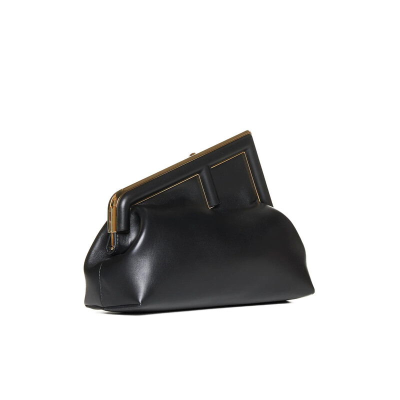 ☆専用☆  FENDI  アンナ　ブラック Fendi Vitello Brenta Cher Medium Fendi C'mon Black 1809483