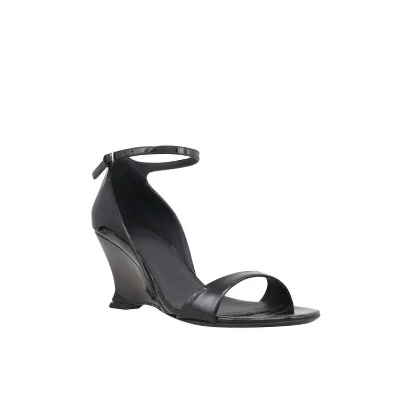 Ferragamo Black Vernice Open-Toe Wedge Sandals, Size 4.5 C 01G484