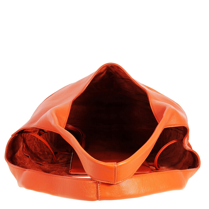 ざっく　③ Ferragamo Cut-Out Detailing Hobo Bag in Terracotta 215985 769995