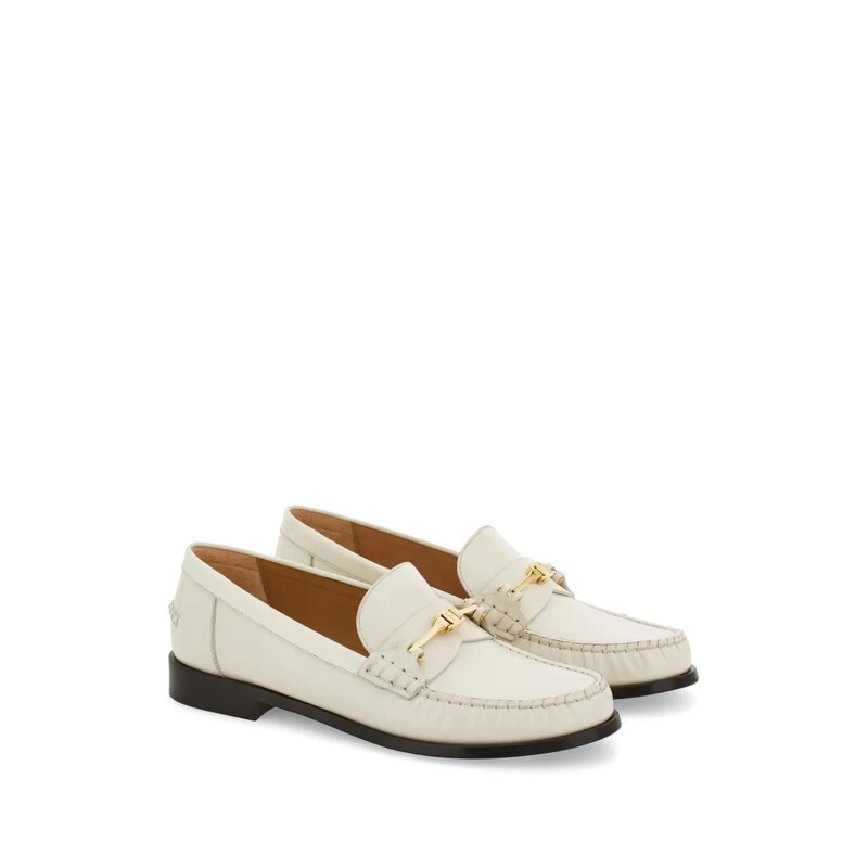 Ferragamo New Vara Chain Loafers, Size 8.5 01J656 781011 - Shoes