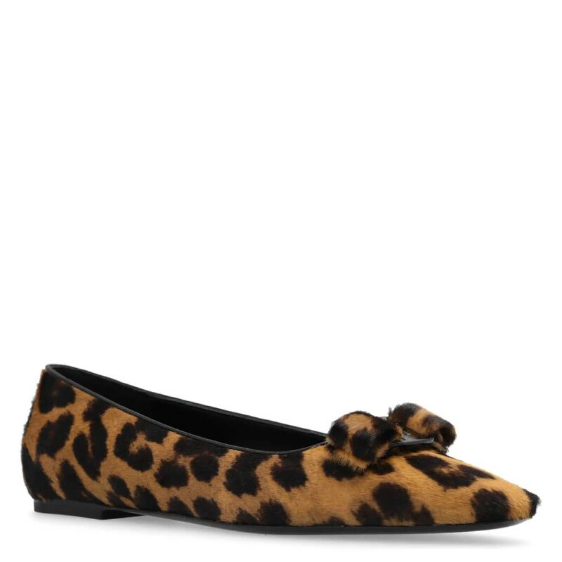 Ferragamo ヒョウ柄 フラットシューズ Ferragamo Siwar Leopard-Print Vara Ballet Flats, Size 7.5 C 01G567
