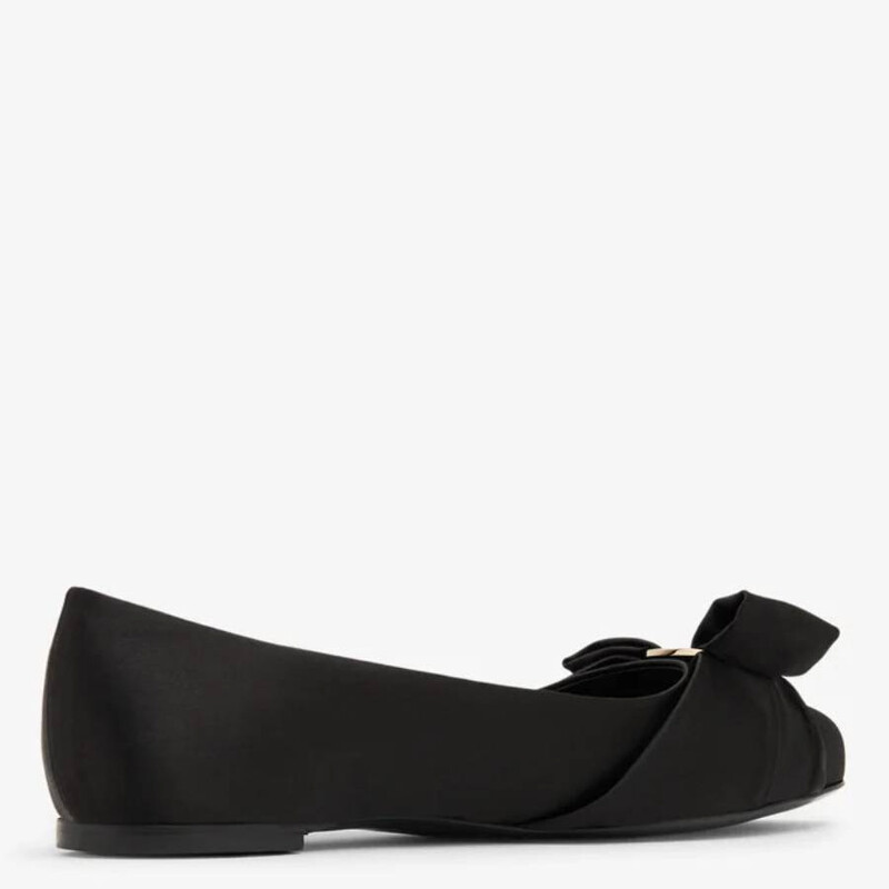 Ferragamo Vara Bow Ballet Flats, Size 7 C 01F788 763315 - Shoes
