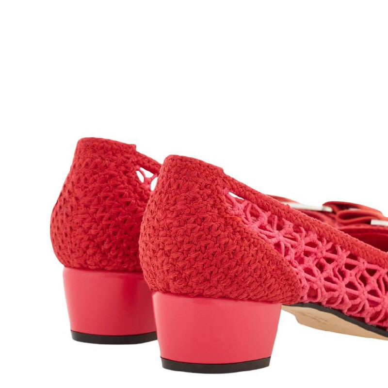Ferragamo Vara Bow Crochet Pumps, Size 7 C 01H834 772889