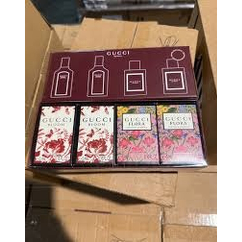 みっふぃー 様用 GUCCI BLOOM ギフトセット 箱なし発送 Gucci Bloom Eau de Parfum 3.3 Oz Women's Gift Set - 3 Piece Spray
