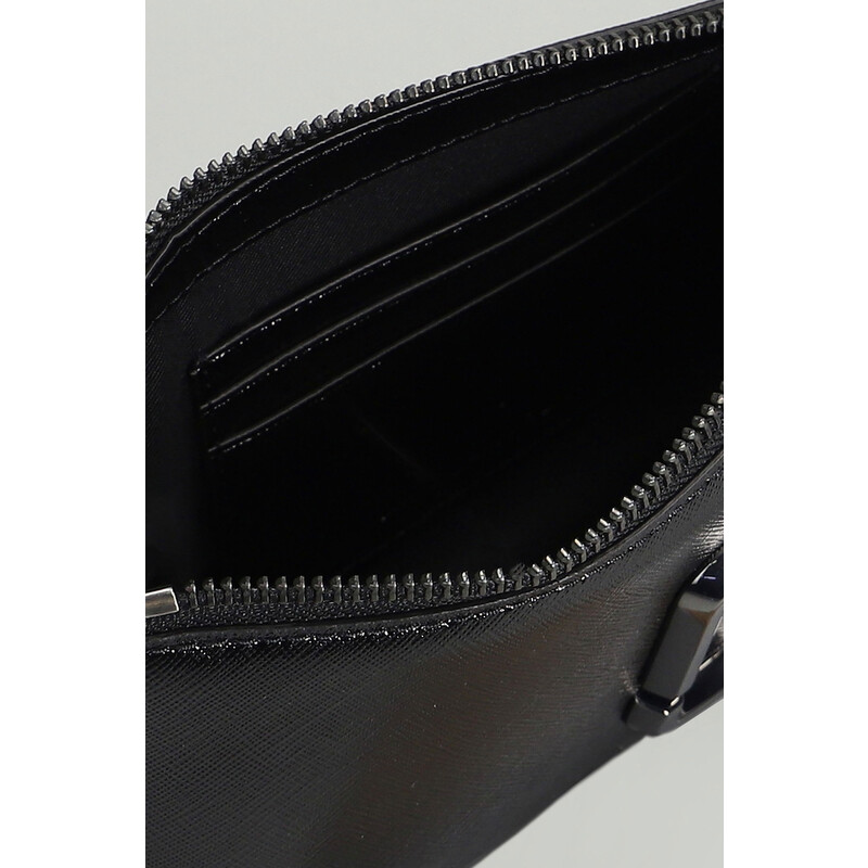 Marc Jacobs The Pochette Shoulder Bag In Black Leather