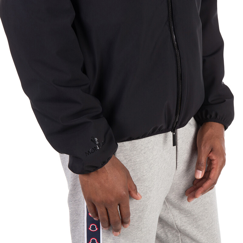 Moncler Foreant Short Hooded Down Jacket, Brand Size 6 (3XL