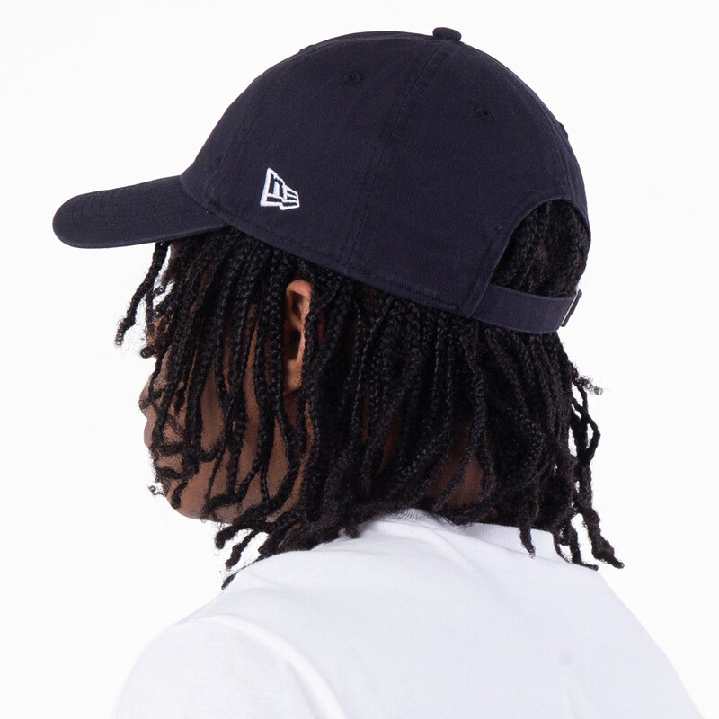 New Era Navy New York Script Classic Cap 70782544-NAVY