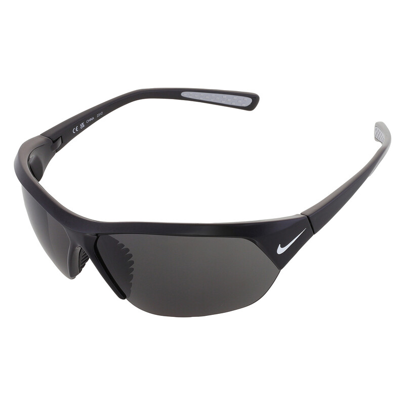 NWT Nike SKYLON ACE FQ4683 Matte Black Shield 69mm Sunglasses Nike Unisex Sunglasses Matte Black Sport Wraparound Frame  main image 3