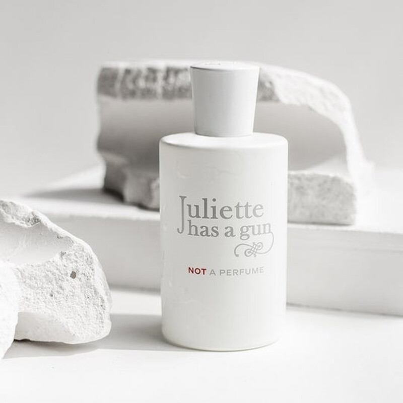 Not A Perfume / Juliette Has A Gun EDP Spray 3.3 oz (100 ml) (w) - 546x546 Image #3