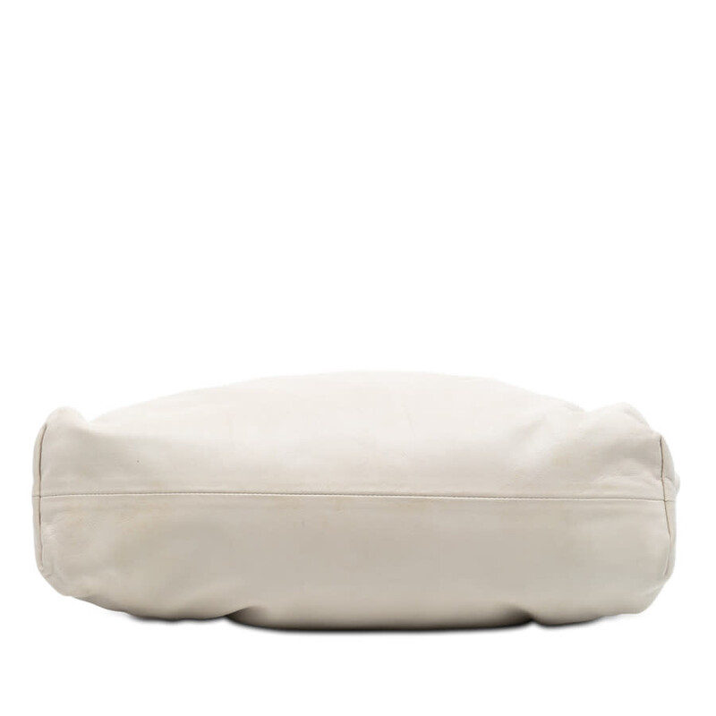 Bottega Veneta Pre-owned Bottega Veneta Lambskin The Pouch Ladies