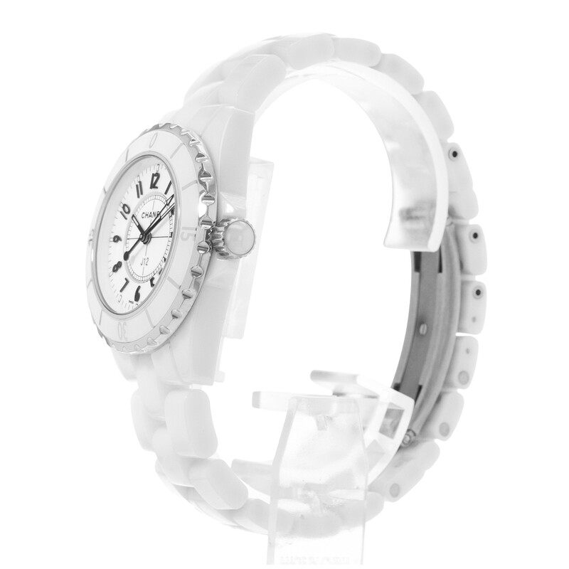 仕上済 CHANEL シャネル J12 H0968 レディース クォーツ 楽天市場】【マラソン限定2500円OFFクーポン&P2倍!】 CHANEL シャネル