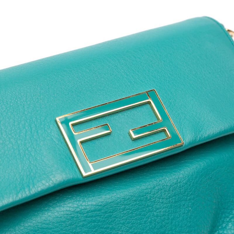 Fendi Pre-owned Fendi Leather Fendista Pochette Crossbody Ladies