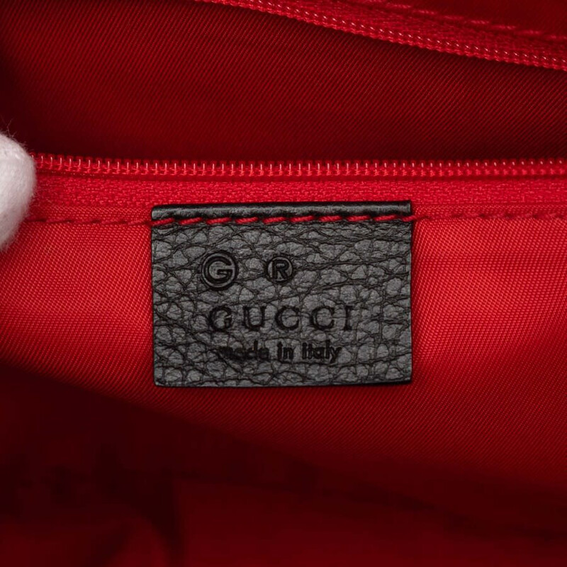 Gucci Pre-owned Gucci GG Nylon Crest Shoulder Bag 262900 204991