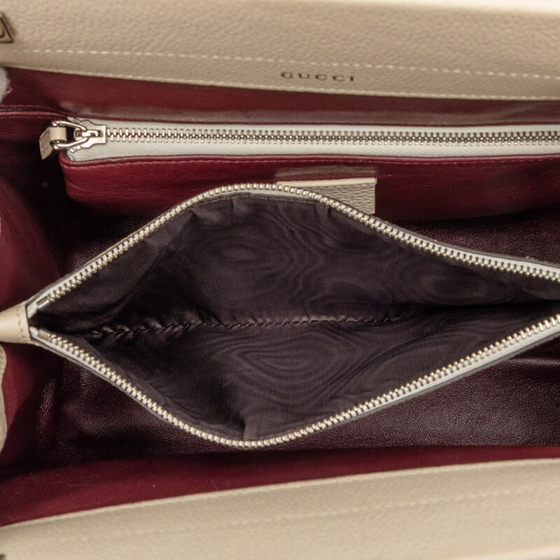 Gucci Pre-owned Gucci Small Grained Calfskin Zumi Top Handle Bag