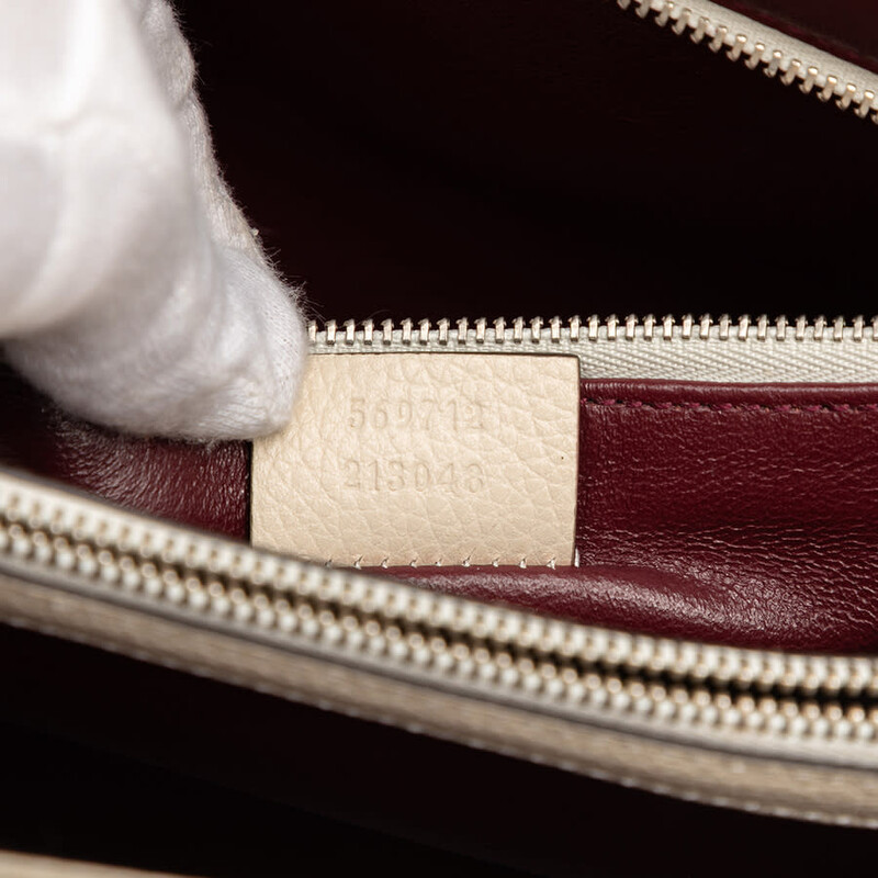 Gucci Pre-owned Gucci Small Grained Calfskin Zumi Top Handle Bag