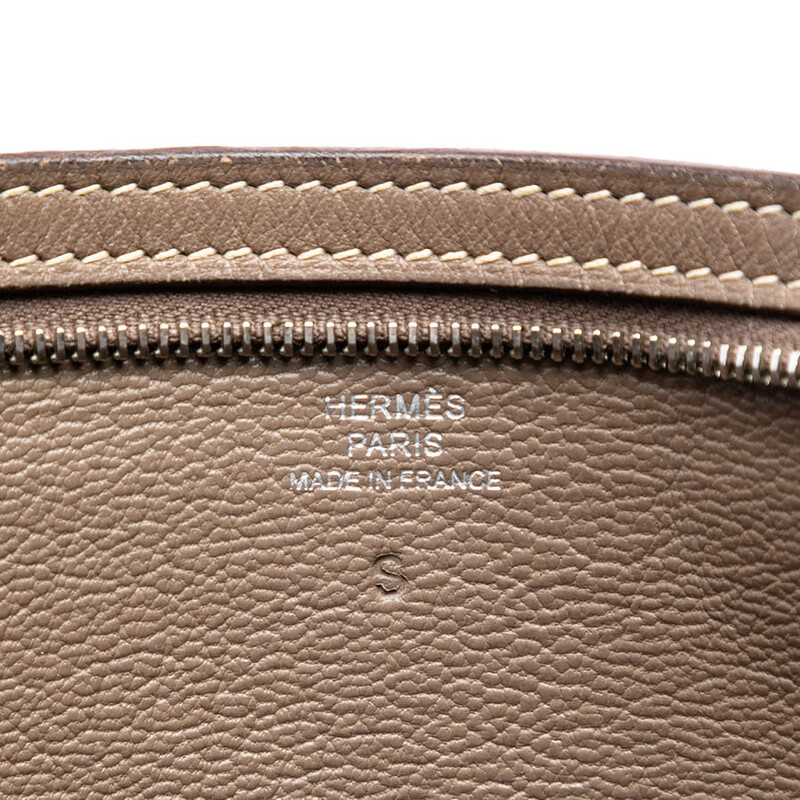 エリ Hermes Pre-owned Hermes Swift Flat Zip Clutch Ladies