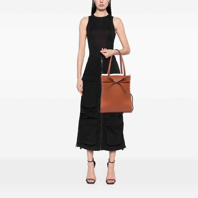 Loewe Pre-owned Loewe Leather Ikebana Tote Ladies 12030