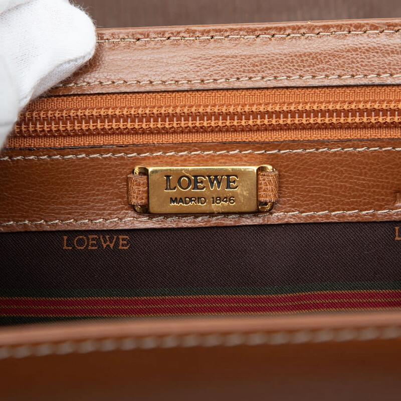 Loewe Pre-owned Loewe Leather Velazquez Twist Top Handle Bag