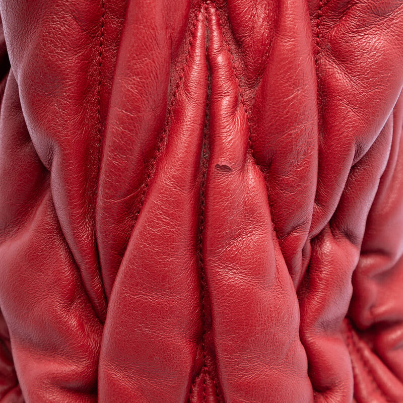 Miu Miu Pre-owned Miu Miu Matelasse Lux Lambskin Bauletto Aperto