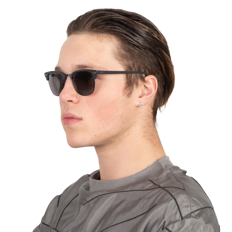 「専用」Ray-Ban CLUBMASTER CLASSIC ケース付き Ray-Ban RB3016 Clubmaster Classic L (51 - 21) with Green lenses