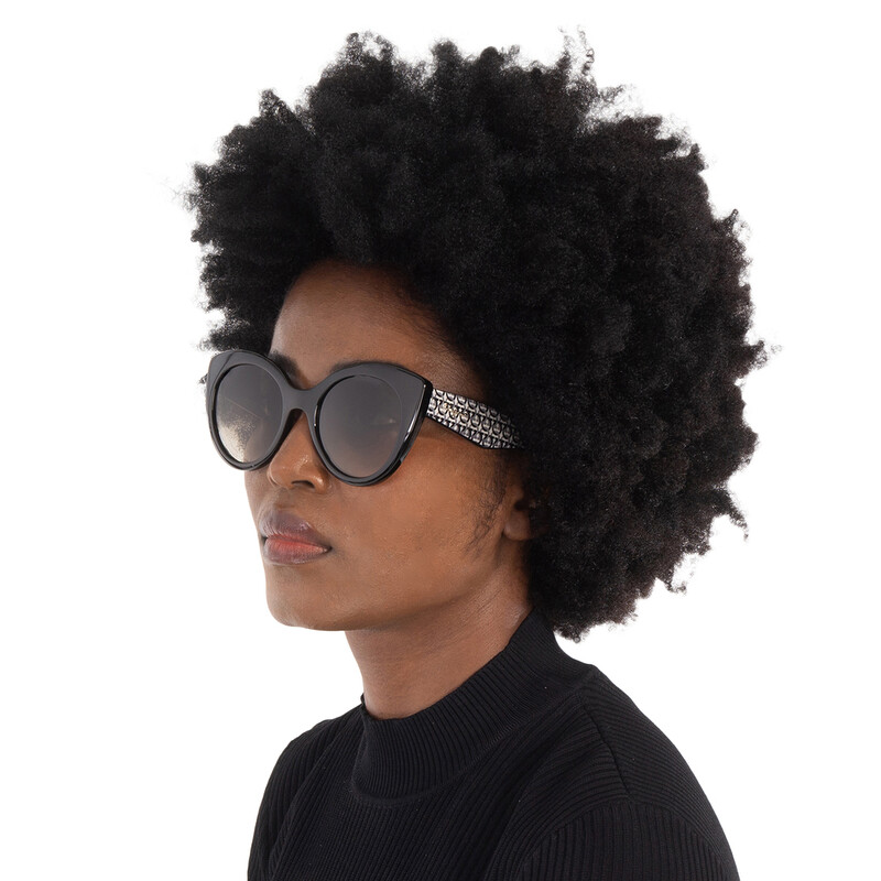 Ferragamo Salvatore Ferragamo Grey Butterfly Ladies  display picture 1