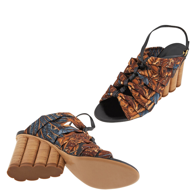Ferragamo Salvatore Ferragamo Ladies Detailed Runway Sandals, Size