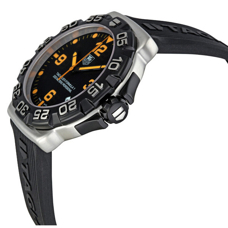 Tag Heuer F1 Black Dial Black Rubber Strap Men's Watch