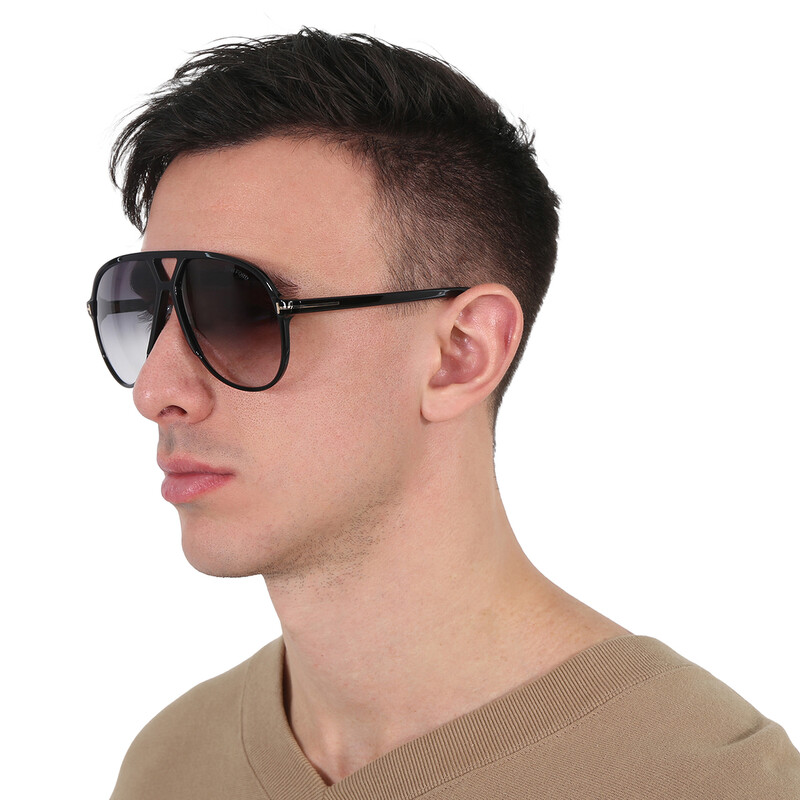 Tom Ford Bertrand Gradient Smoke Pilot Men's Sunglasses FT1061 01B
