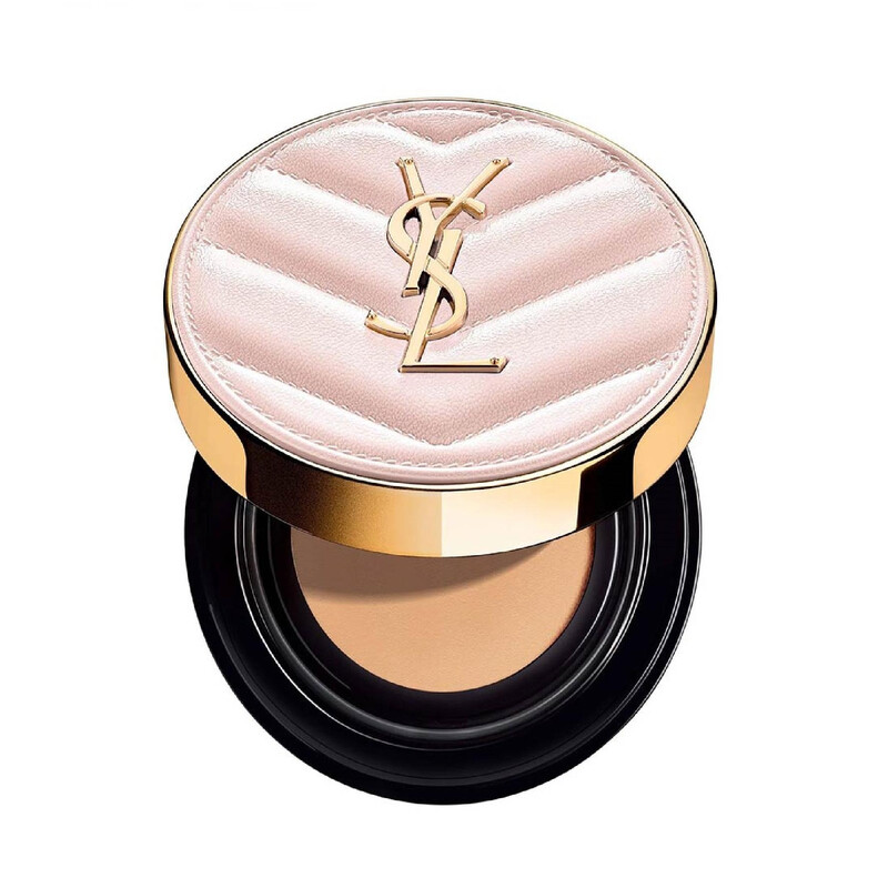 Yves Saint Laurent クッションファンデーションB10 Yves Saint Laurent New Edition Light Skin Cushion Foundation B10