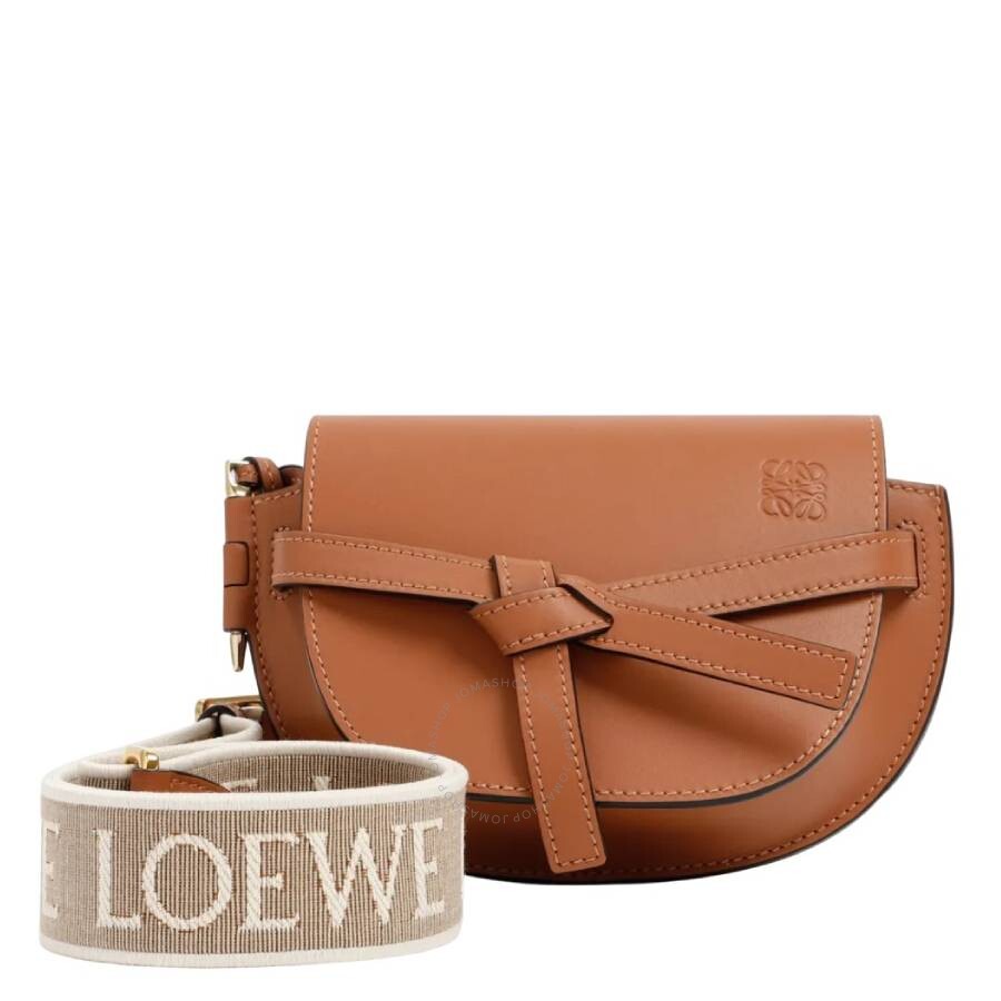 Loewe Anton Calfskin Sling In Black B511A09X10.1100
