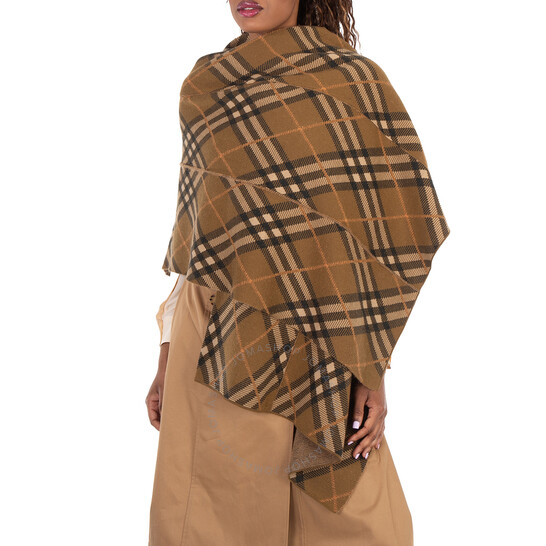 Burberry Checked Wool Cape 8098912 5045707808660 - Clothing