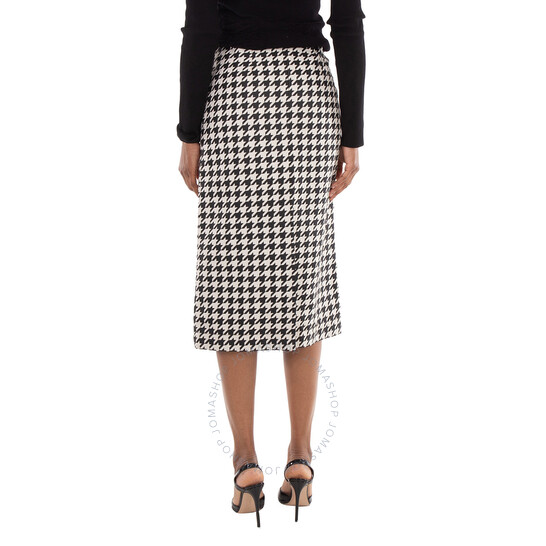 【関税込み】BURBERRY Argyle pattern skirt Argyle knitted cotton midi skirt in white - Burberry | Mytheresa