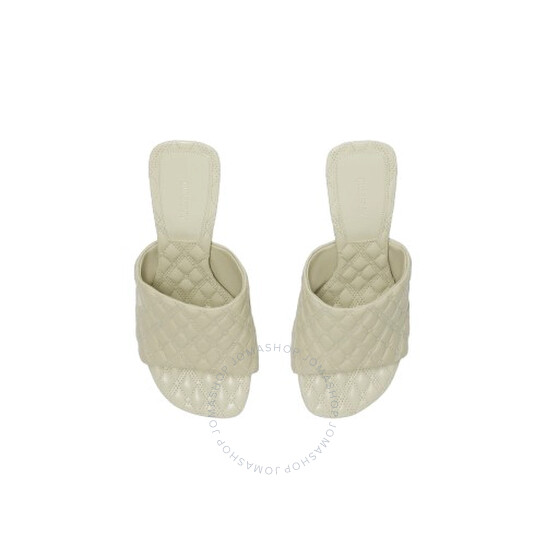 Burberry Leather Quilted バレエシューズ Burberry Lamb leather quilted toe ballerinas | The Fashion